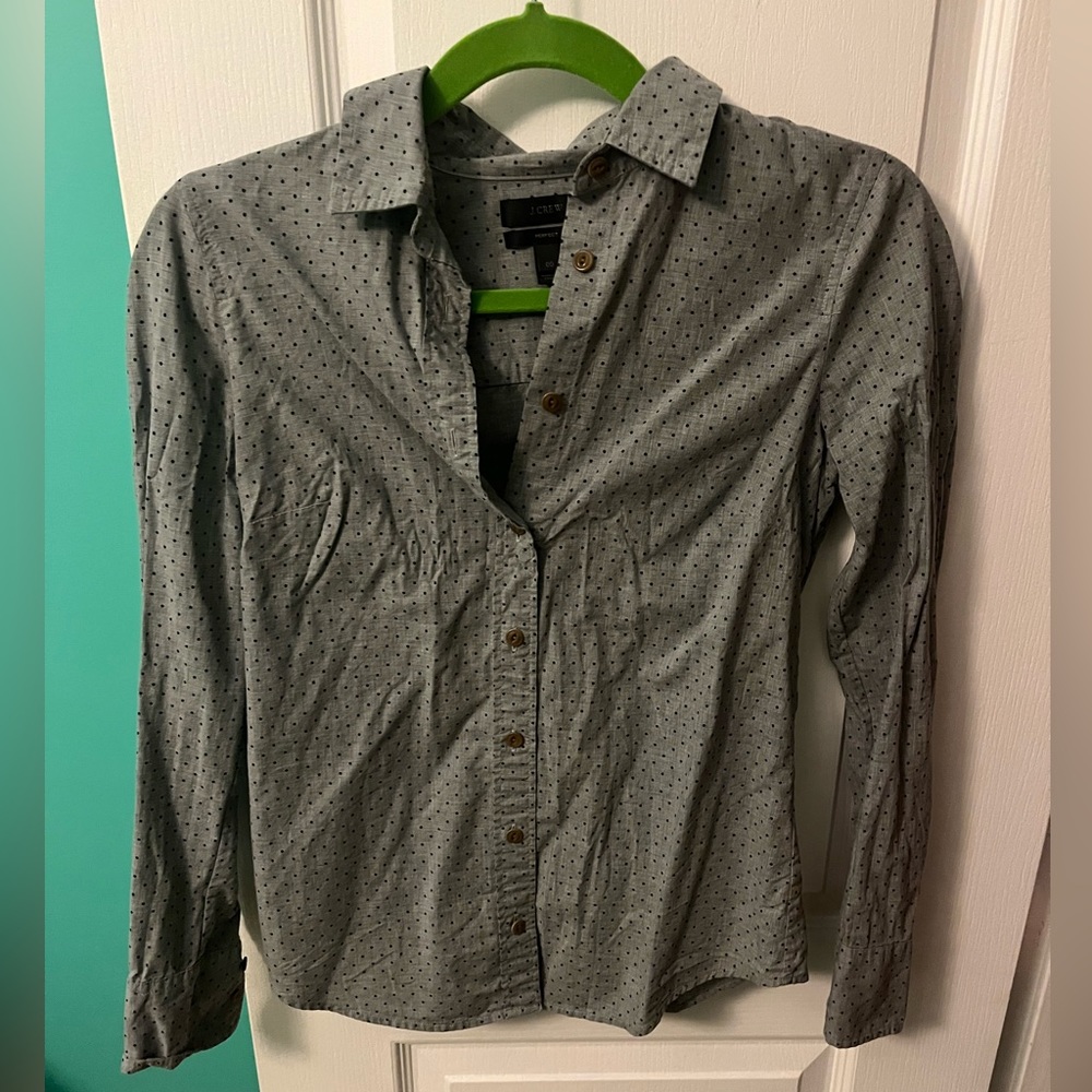 J. Crew womens perfect shirt in grey with tiny navy polka dots